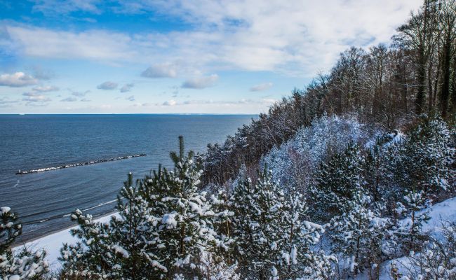 Schneebedeckter Streckelsberg im Winter
